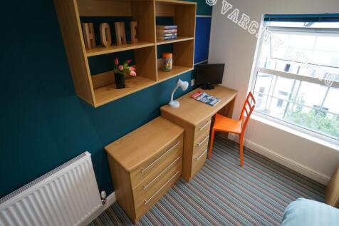 17 College Road (36).JPG