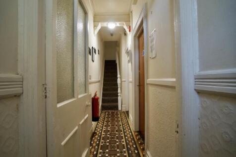 Hallway.jpg
