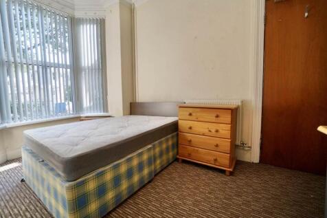 Bed1.jpg