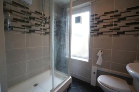 42Caellepa_Bathroom1.1.JPG