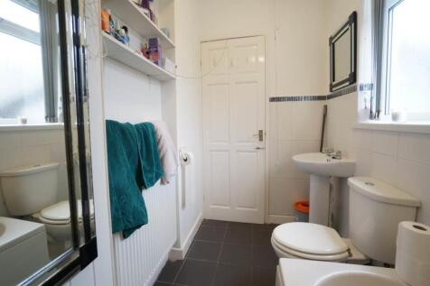 1GlynneRoad_Bathroom1.3.JPG