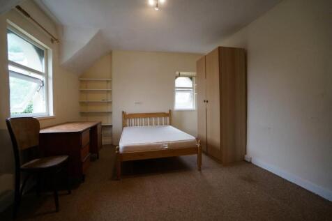 Bed 5.JPG