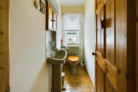 Separate WC