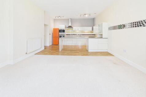 Kitchen / living / dining room