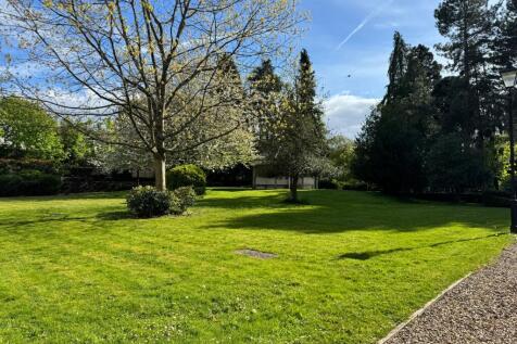 Communal gardens