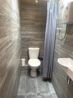 Garden Room Wet Room