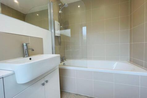 Ground floor bathroom