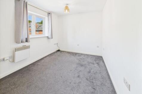 Open plan kitchen / dining / lounge