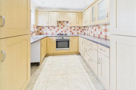 Kitchen / Breakfast Room