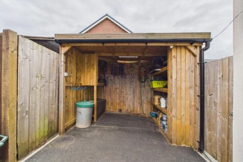 Shed