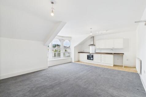 Living/Kitchen
