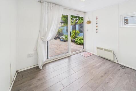 Home Office / Garden Room