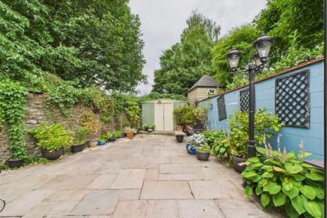 Court yard garden