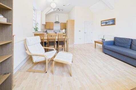 Kitchen / living / dining room