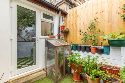 Property Image 11