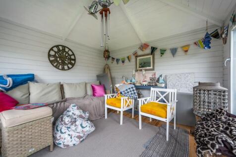 Garden room