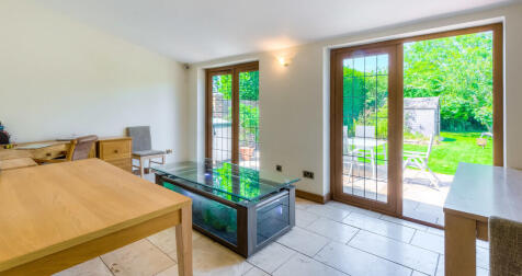 Garden room