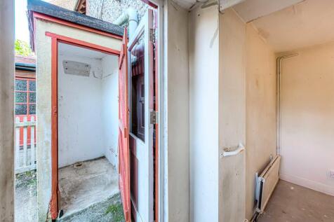 4 Mount Pleasant ...