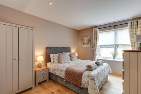 Bedroom 1 wide.jpg
