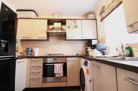 Kitchen edit.jpg