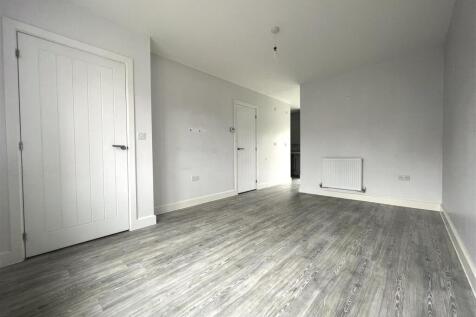 Living Room 1.jpeg