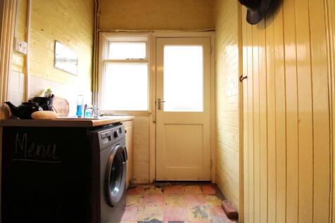 kitchen edit 2.jpg