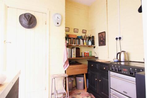 Kitchen edit 3.jpg