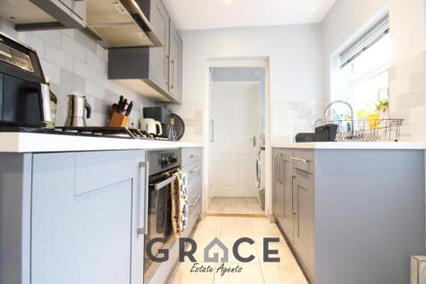 Kitchen edit 1-2.jpg
