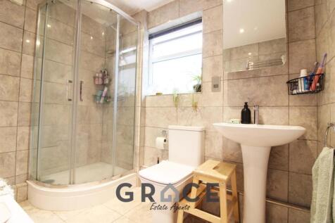 bathroom edit 2-2.jpg