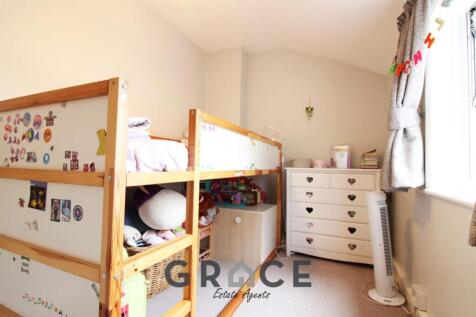 bedroom 3 edit-2.jpg
