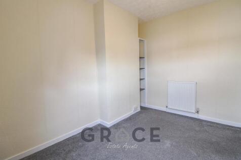 2nd bedroom.jpg