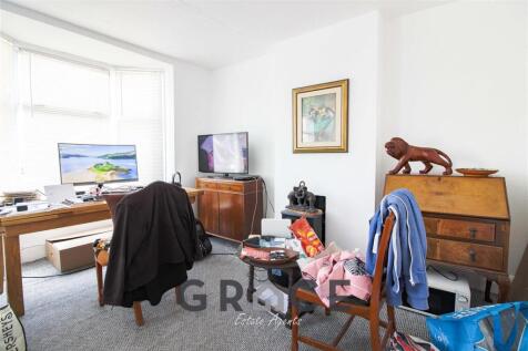 Living room.jpg