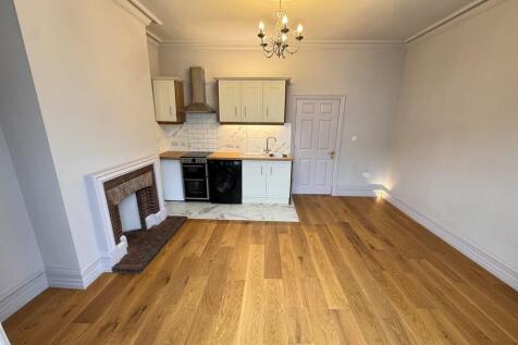 Photo 15-10-2024,...