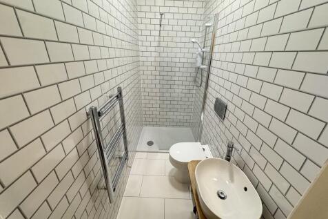 Photo 15-10-2024,...