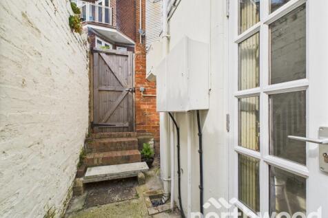 Property Image 16