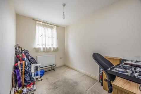 1 Adams Court, 35 Hawkwood Road, Bournemouth-Porti