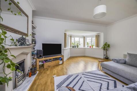 Flat 4 Talbot Grange, 6 East Avenue, Bournemouth,-
