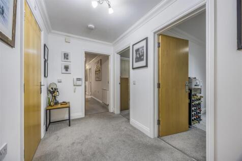 2 Stockwood Court, 19 St Winifred&#39;s Road, Bournemo