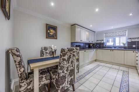7 Branksome Chase, 82 Penn Hill Avenue, Poole-Port