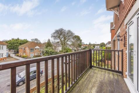 7 Branksome Chase, 82 Penn Hill Avenue, Poole-Port