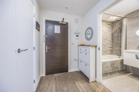 36 Canaway Court, Wimborne Road, Poole-PorticoMark
