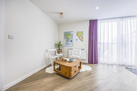 36 Canaway Court, Wimborne Road, Poole-PorticoMark