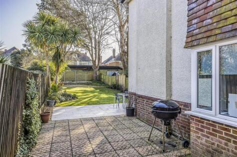 28 R L Stevenson Avenue, Bournemouth-PorticoMarket