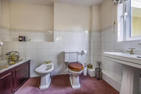 2 Keverstone Court, Block A, Manor Road, Bournemou