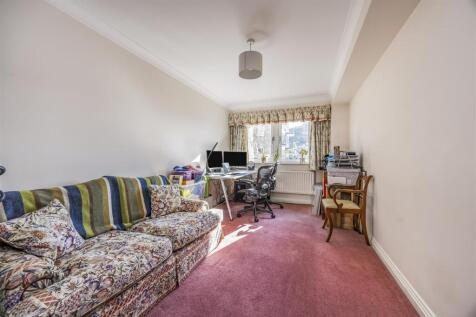 2 Keverstone Court, Block A, Manor Road, Bournemou