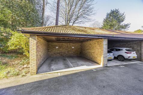 2 Keverstone Court, Block A, Manor Road, Bournemou