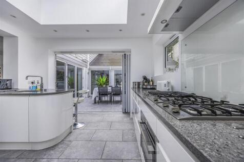 7 Munster Road, Poole-PorticoMarketing-SaxeCoburg-