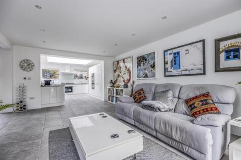7 Munster Road, Poole-PorticoMarketing-SaxeCoburg-