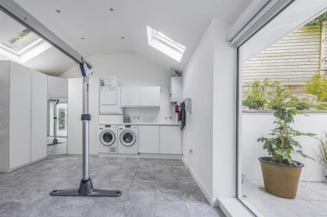 7 Munster Road, Poole-PorticoMarketing-SaxeCoburg-