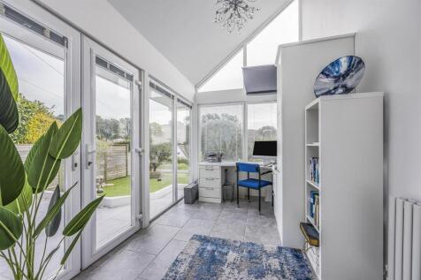 7 Munster Road, Poole-PorticoMarketing-SaxeCoburg-